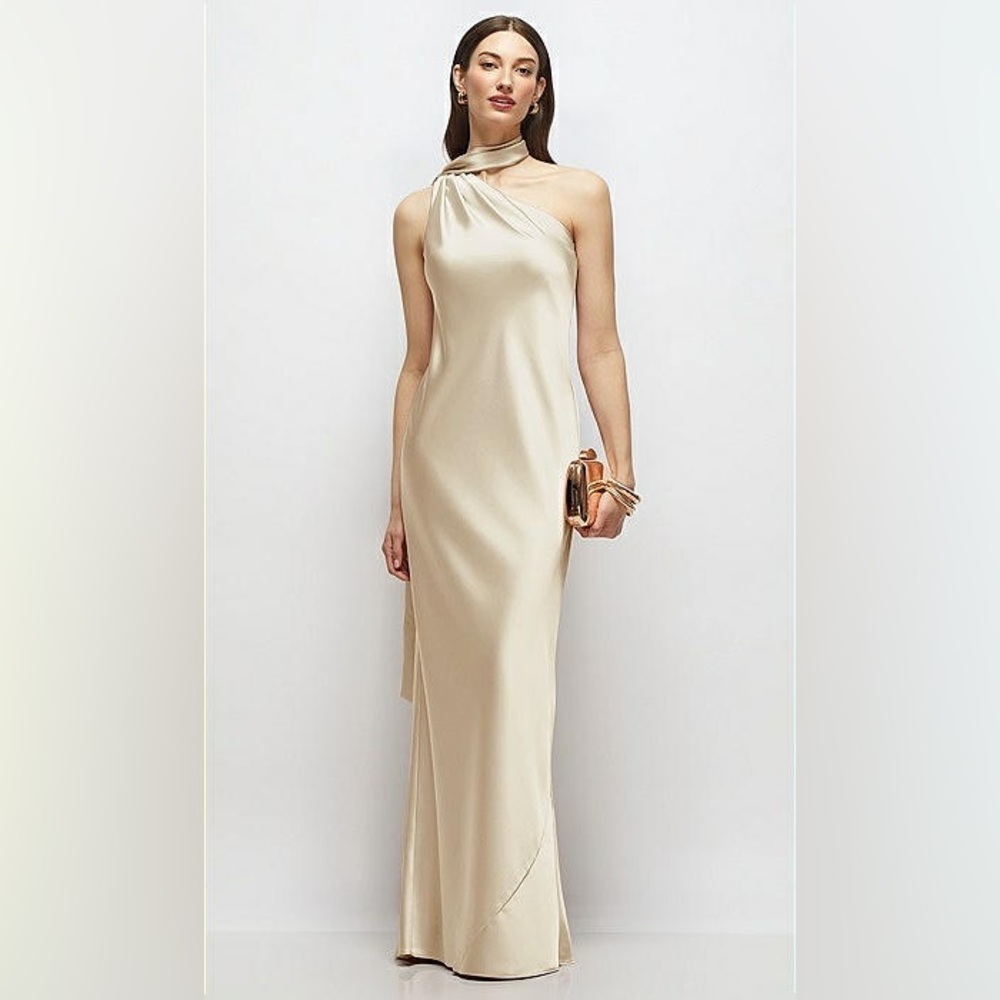 Elegant Champagne One-Shoulder Dress